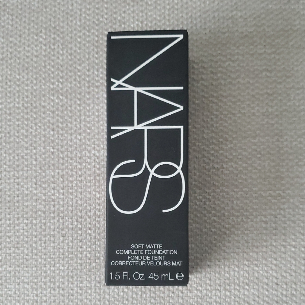 NARS M3 (Olives!) Soft Matte Complete Foundation Stromboli NIB